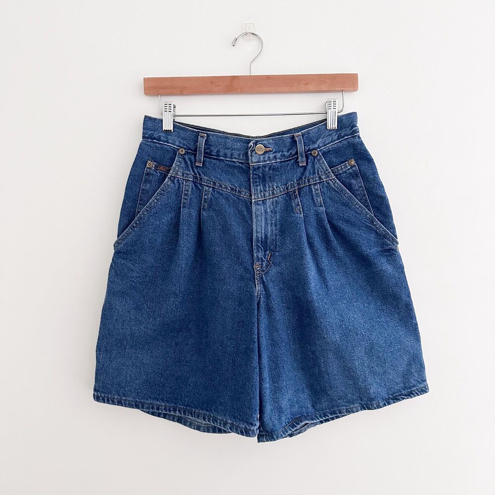 Vintage Chic Jeans Denim Shorts High Rise Pleated Wide Leg Size 27" Waist